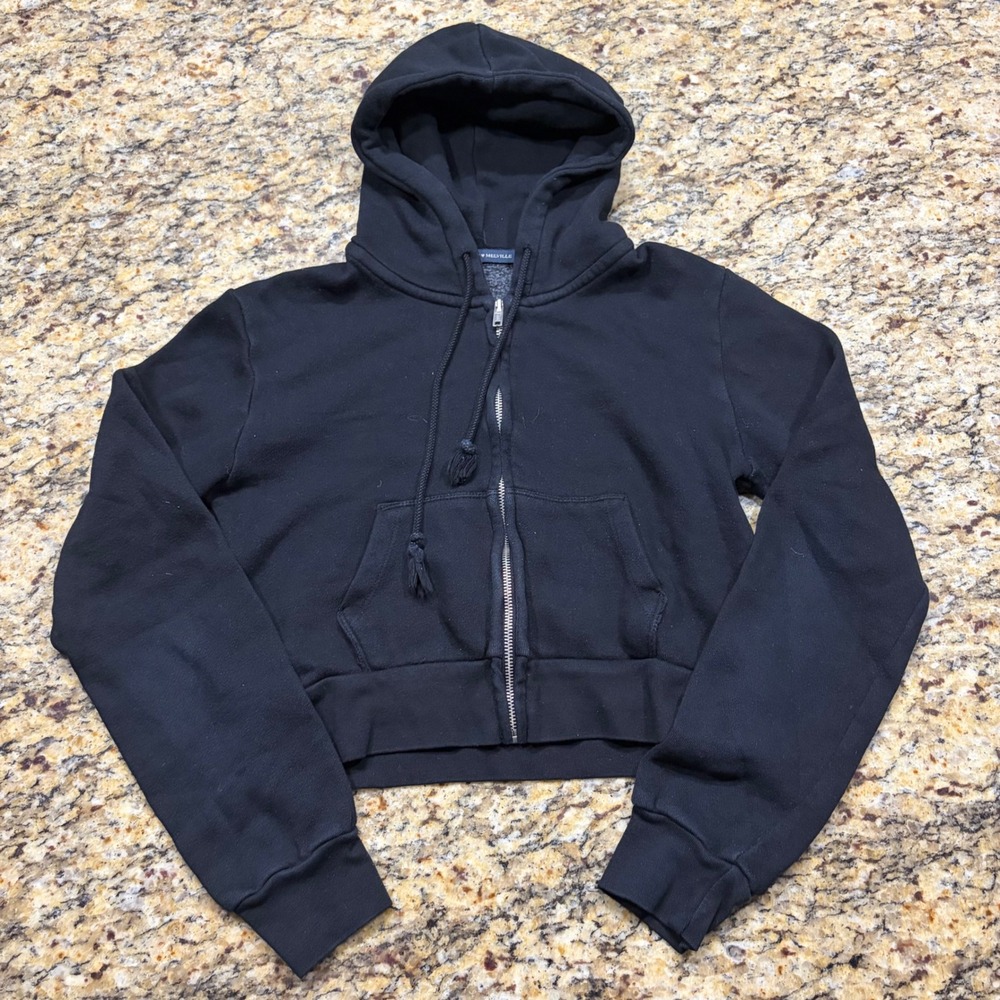 Brandy Melville Black Cropped Zip Up Hoodie Sweatshirt Womens OS ws